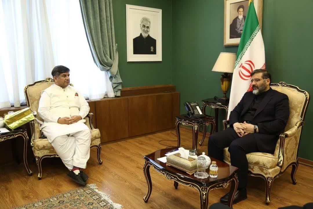 رئیس موسسه فرهنگی اکو با وزیر فرهنگ جمهوری اسلامی ایران دیدار کرد